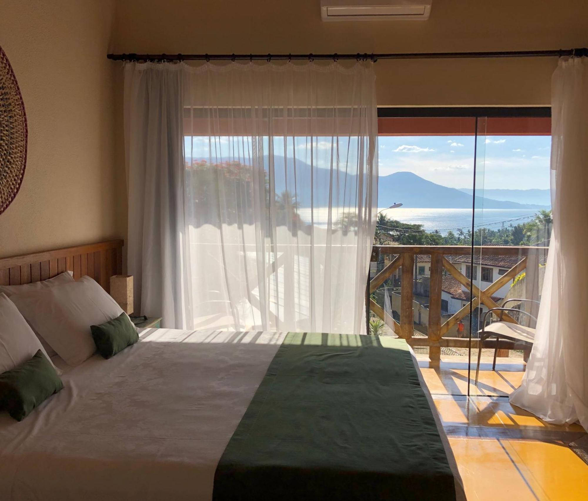 Pousada Altamira Ilhabela Rum bild